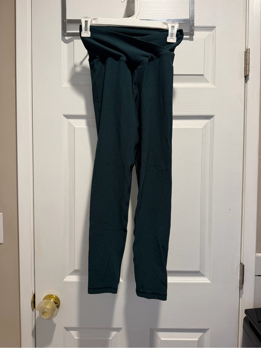 Offline by Aerie Real Me Xtra Waffle Knit Green Leggings